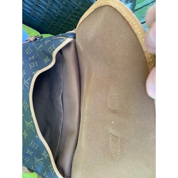 Authentic Louis Vuitton Samur 35 Double Saddle Bag Messenger Unisex Excellent - Picture 5 of 14